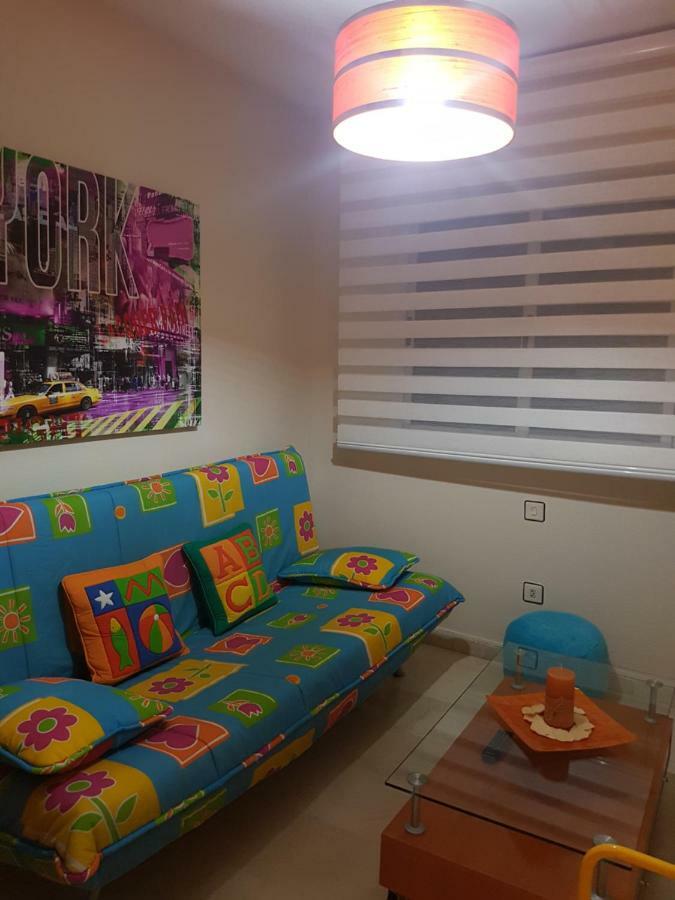Apartamento Eduardo Dato Севилья Экстерьер фото